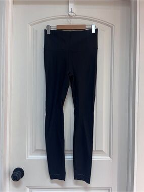 Lululemon black running leggings size 8